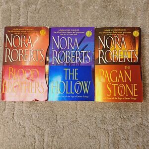 Lot of 3 Nora Roberts Sign of Seven Trilogy Paperback Books COMPLETE SET Stone